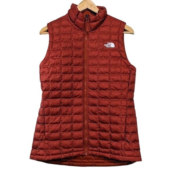 The North Face Jackets & Blazers - The North Face Thermoball Eco Vest Womens M Rust Orange Quilted Puffer Zip